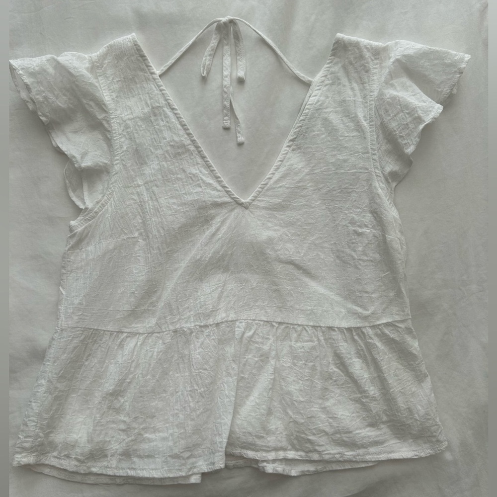 Abercrombie flutter sleeve top